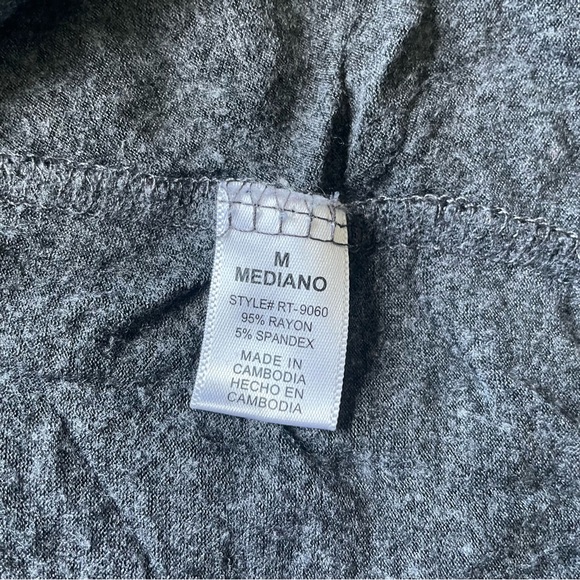 Flowy Asymmetrical Top - Picture 3 of 3